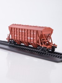 Масштабная модель 1:87 Советский вагон-хоппер модели 19-752 с журналом №2 (Наши Поезда. Modimio)